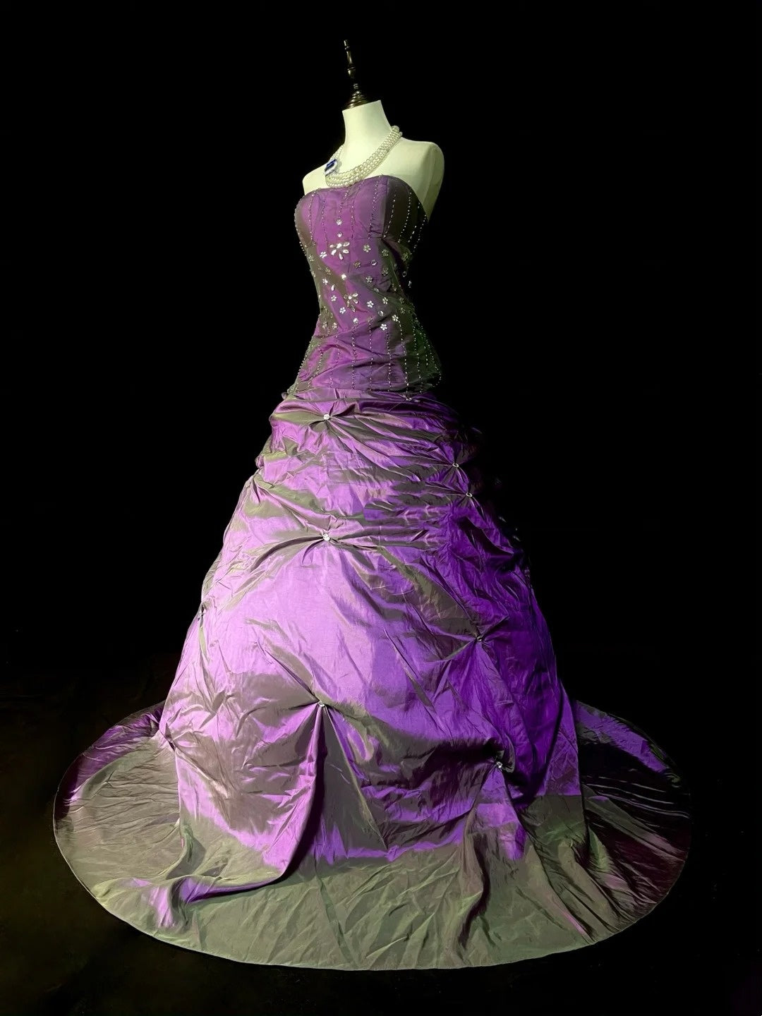 Robe de bal modeste sans bretelles en taffetas violet, style années 80, robe de soirée longue, inspiration robes de bal vintage N1303
