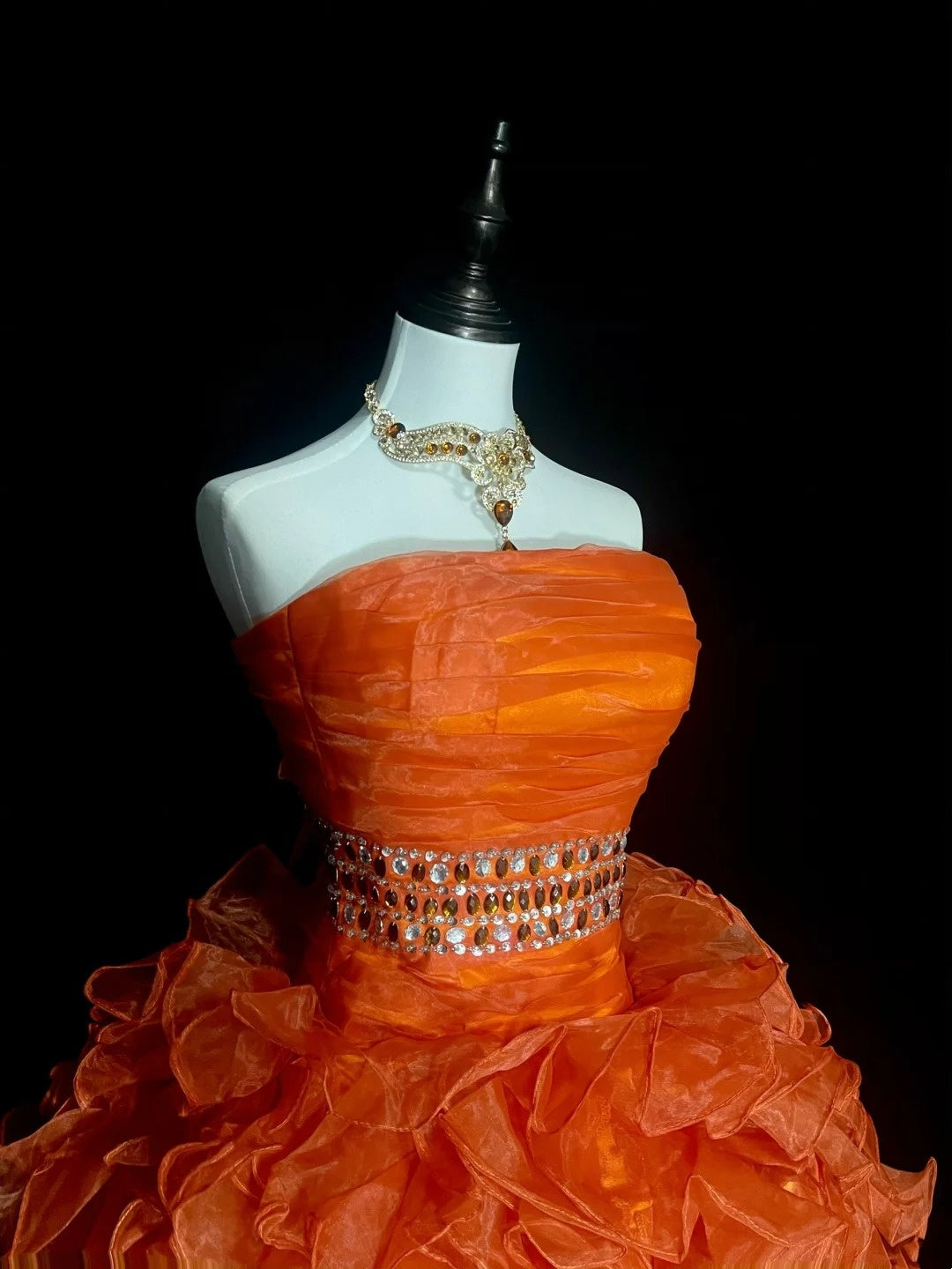 Robe de bal bustier unique en tulle orange, inspiration années 2000, robes de bal courtes, inspiration robes de soirée N1368