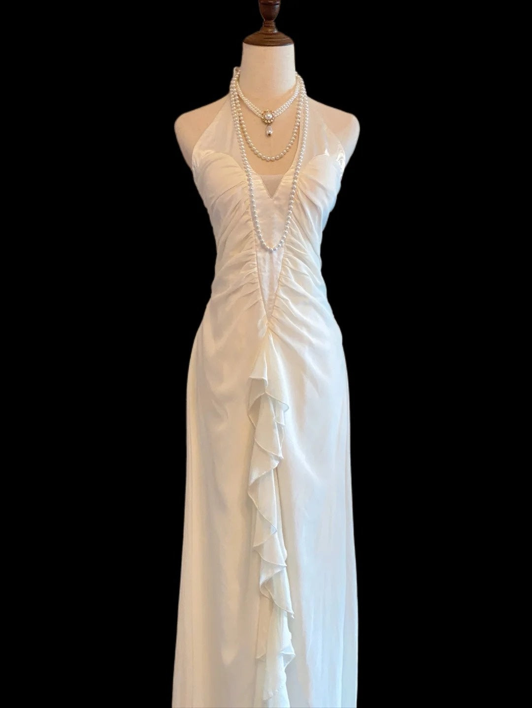 Unique A line Halter White Chiffon Long Prom Dresses Inspo Evening Outfits RB4022