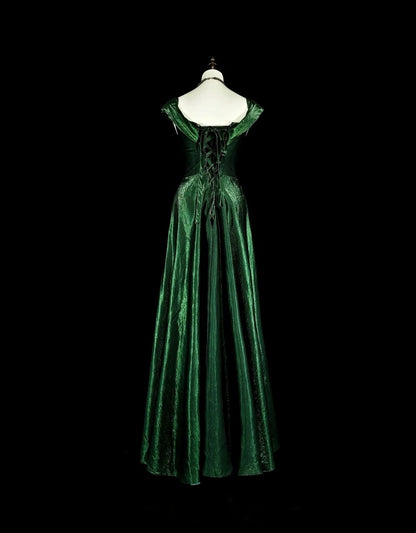 Robe de bal longue vintage en velours vert foncé à volants, coupe trapèze, décolleté cœur, idéale pour les lycéennes et les adolescentes (réf. N1672).