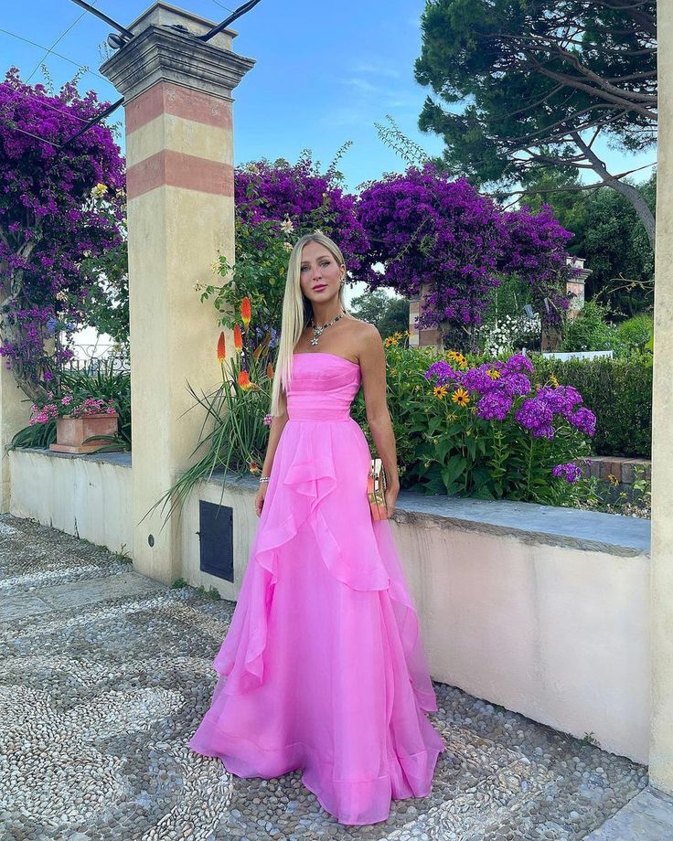 Wunderschönes, trägerloses, pinkfarbenes A-Linien-Abendkleid aus Organza, Modell AB397