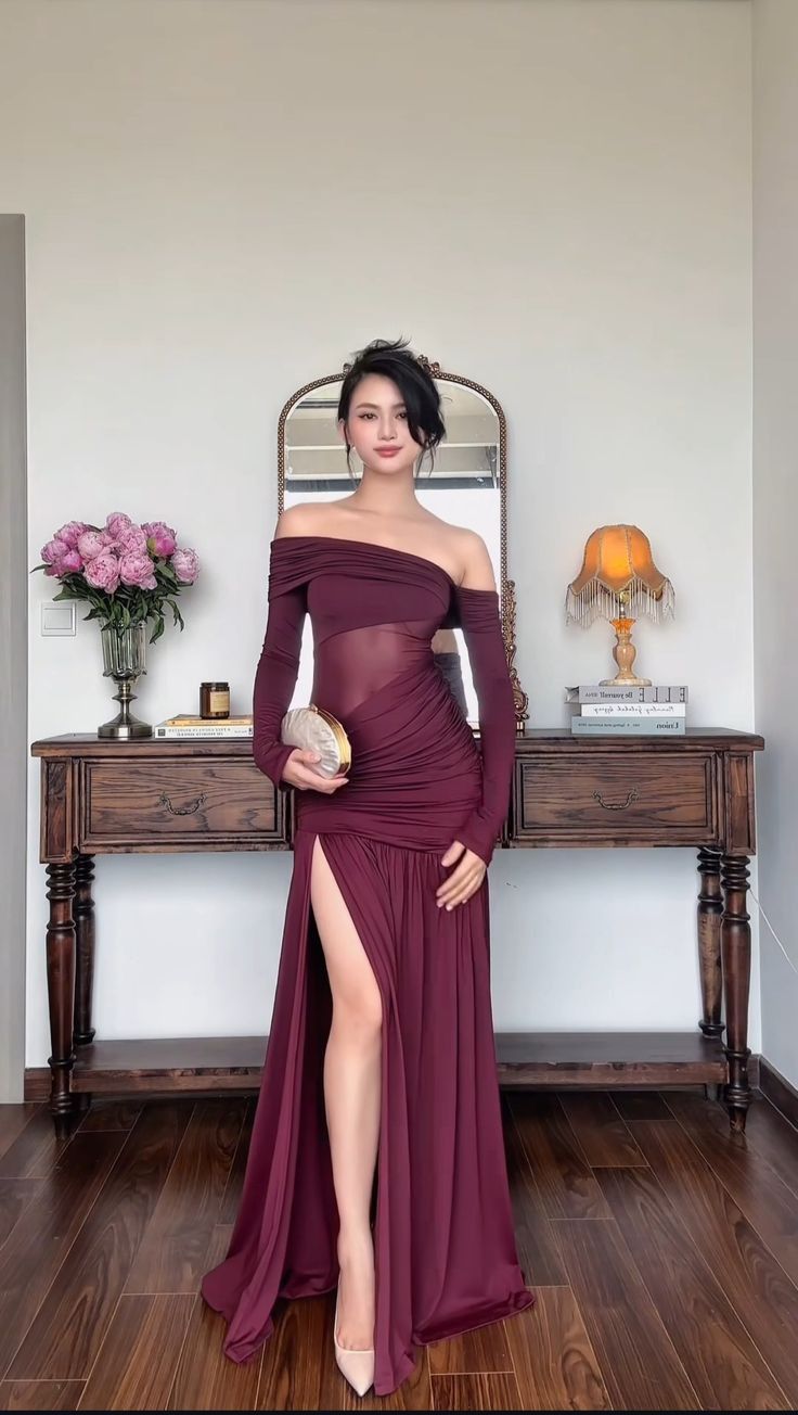 Robe de bal longue vintage sirène épaules dénudées bordeaux pour femme AB1472