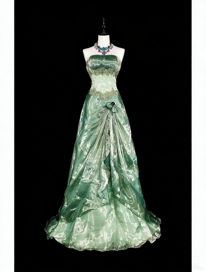 Robe de bal longue vintage vert sauge, bustier, coupe trapèze, en organza, années 70, référence N1835