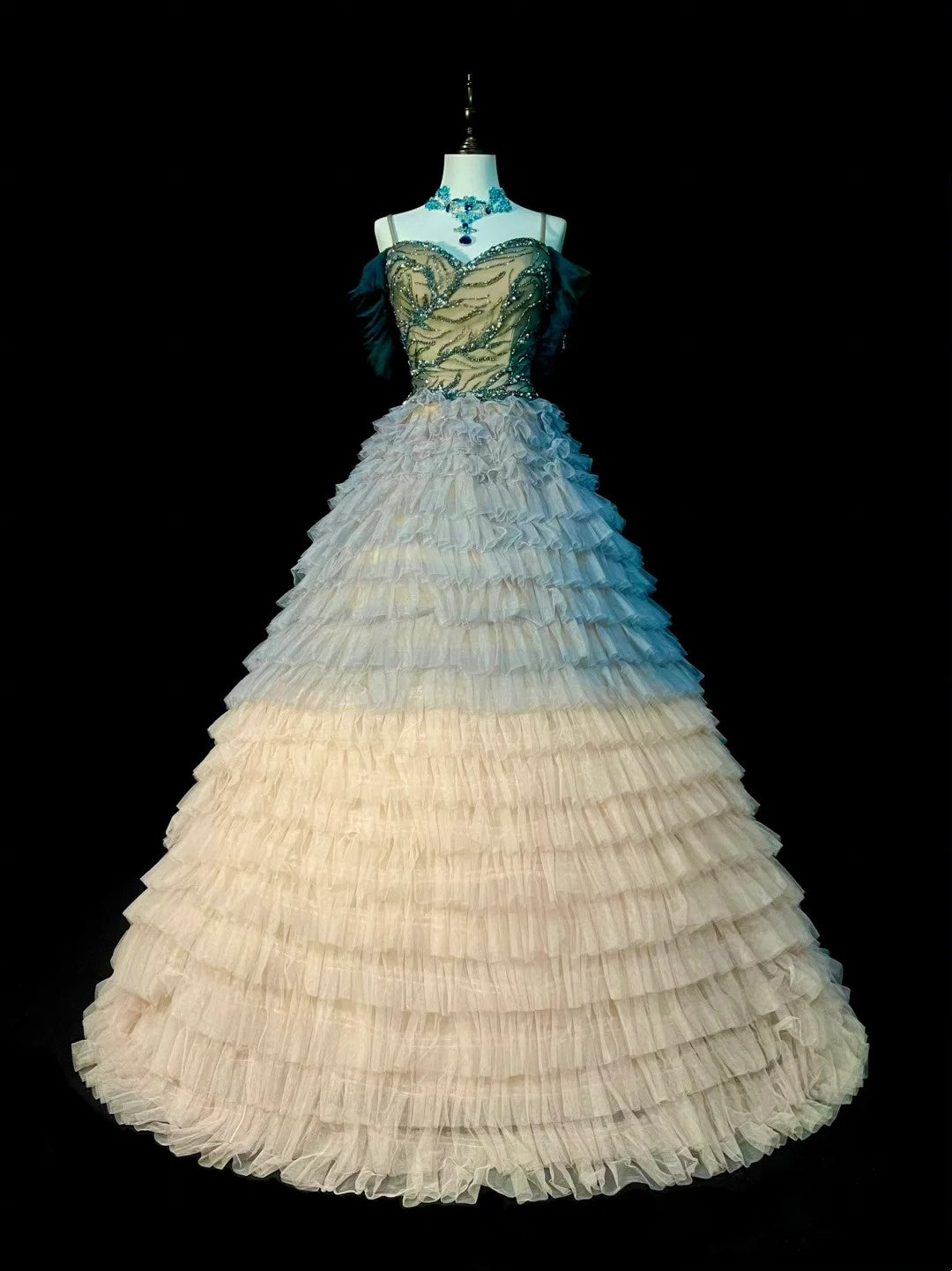 Chic Ball Gown Spaghetti Straps Tulle Long College Formal Outfit Prom Graduation Dresses For Teens N1371