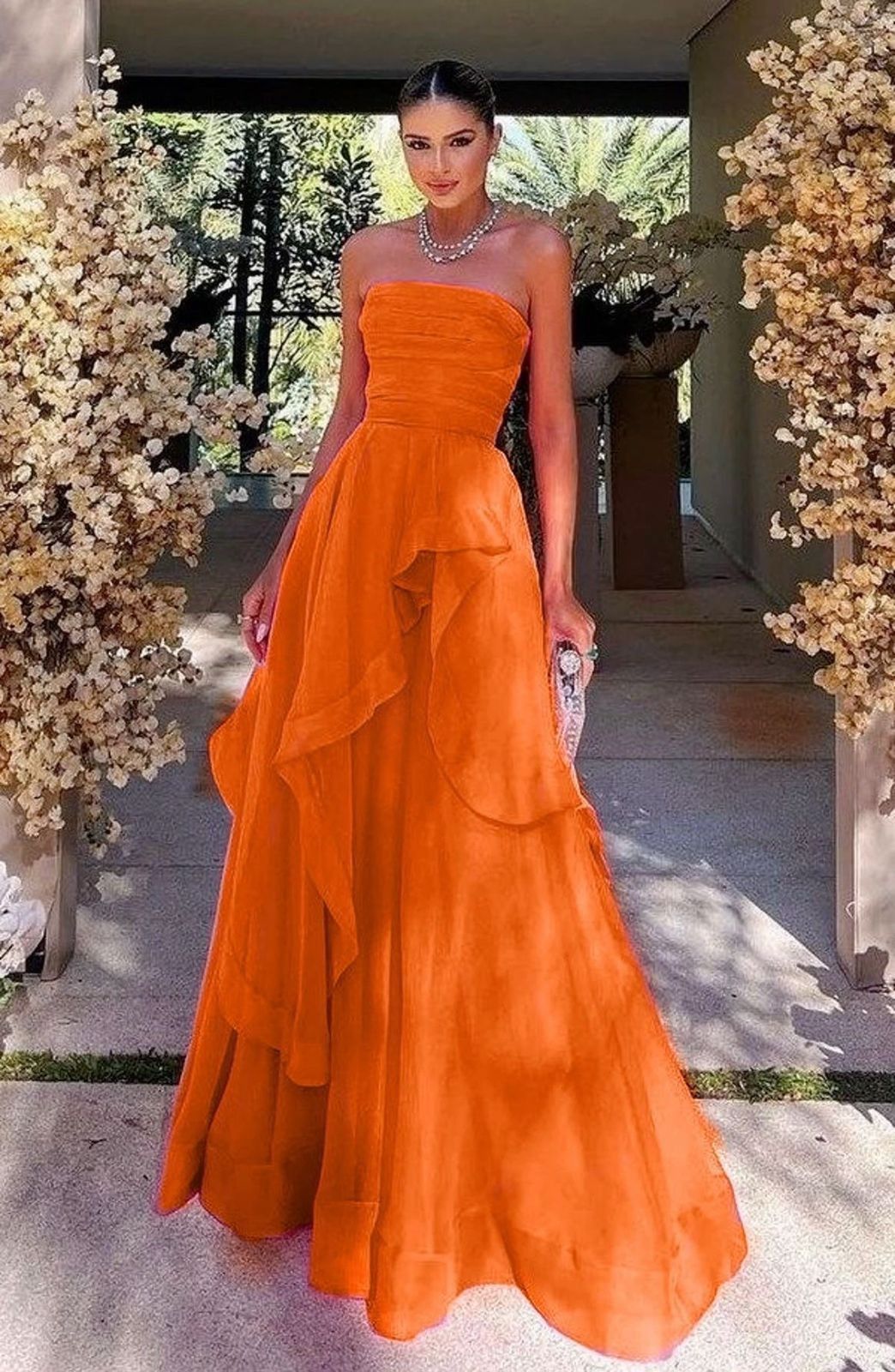 Wunderschönes, gestuftes Tüll-Abendmaxikleid mit Rüschen und erstem Eindruck, orangefarbenes Ballkleid N2348