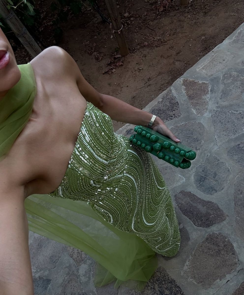 Magnifique Robe de Bal Vert Clair sans Bretelles sans Manches Longueur Ras du Sol pour Femmes Robe de Bal Luxueuse en Cristal Scintillant N2350
