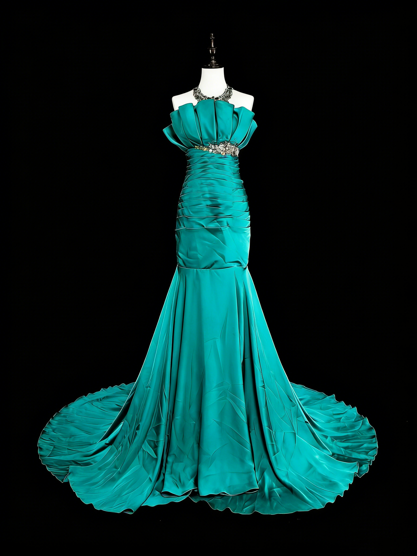 Robe de bal longue vintage sirène bustier en satin vert années 70 avec plis et perles, N1842
