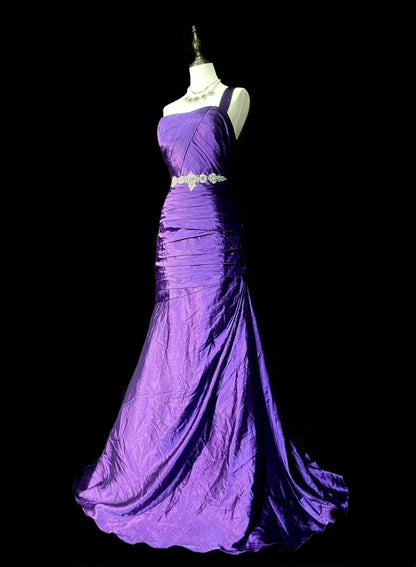 Vintage Meerjungfrauen-Abendkleid aus den 90er Jahren mit asymmetrischem Saum, weinrotem Satin und Perlenstickerei, langes formelles Abendkleid N1376