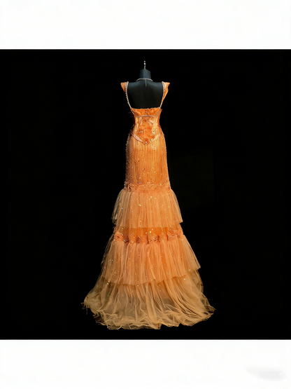 Elegantes, orangefarbenes Meerjungfrauen-Kleid mit herzförmigem Ausschnitt und Lagenlook – perfekt für College, Abschlussball und andere festliche Anlässe für Teenager (N1189)