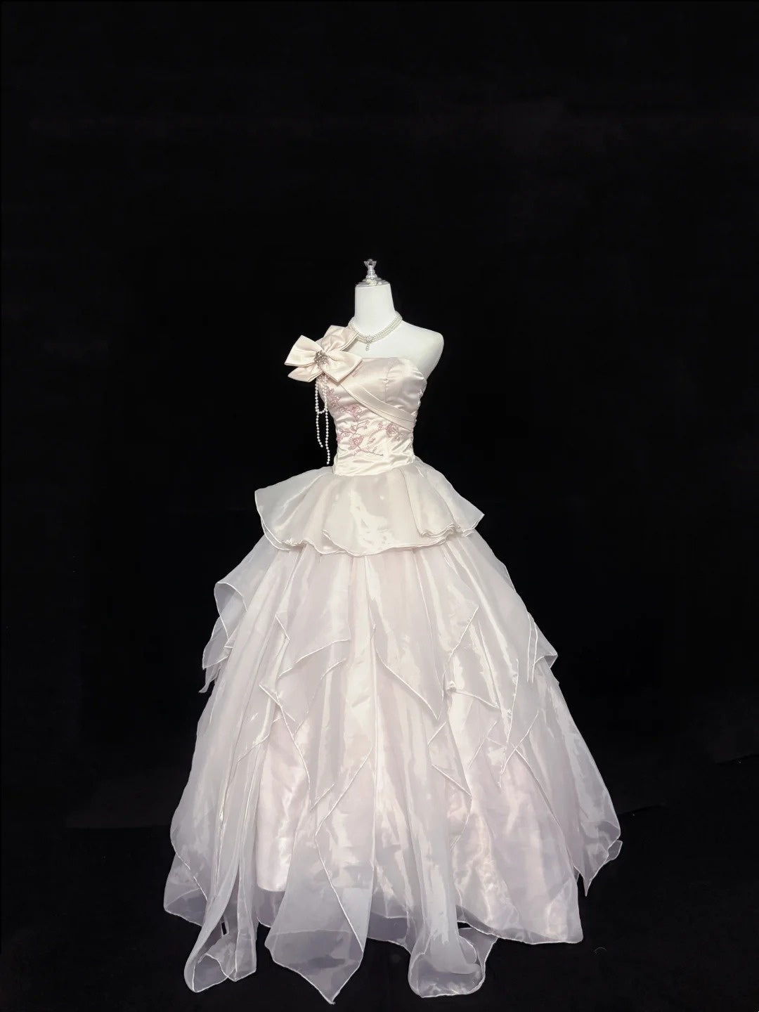 Sweet 15 Quinceanera Dress Ball Gown Strapless Light Pearl Pink With Tiered Long 15th Birthday Gown RC0273