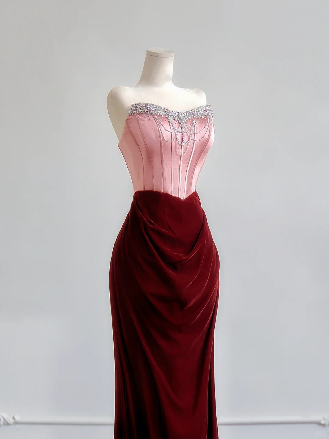 Romantic Mermaid Strapless Pink Top Satin Burgundy Velvet Long Prom Dresses Impress 18th Birthday Outfits Party Gown N393