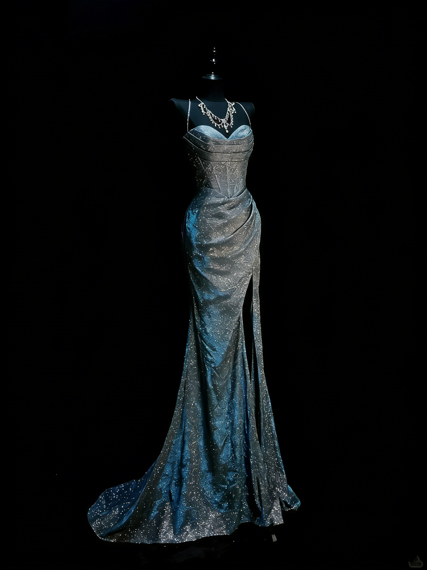 Elegantes, marineblaues Pailletten-Abendkleid mit Spaghettiträgern im Meerjungfrauenstil – perfekt für Partys, Abschlussbälle und Hochzeiten (Modell N926)