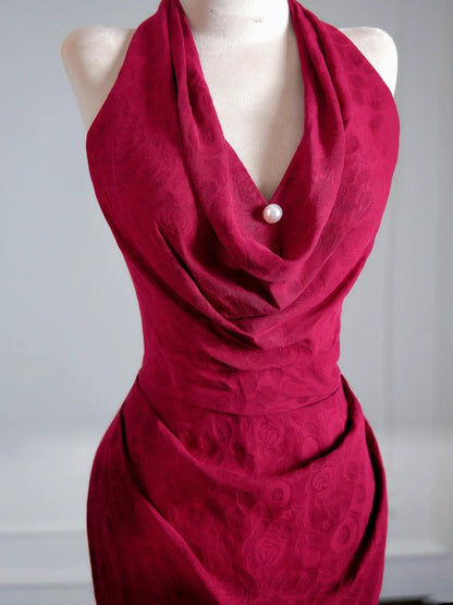 Robe de bal longue fuchsia sirène flatteuse à col halter, idéale pour les soirées formelles et les fêtes d'anniversaire (N384)