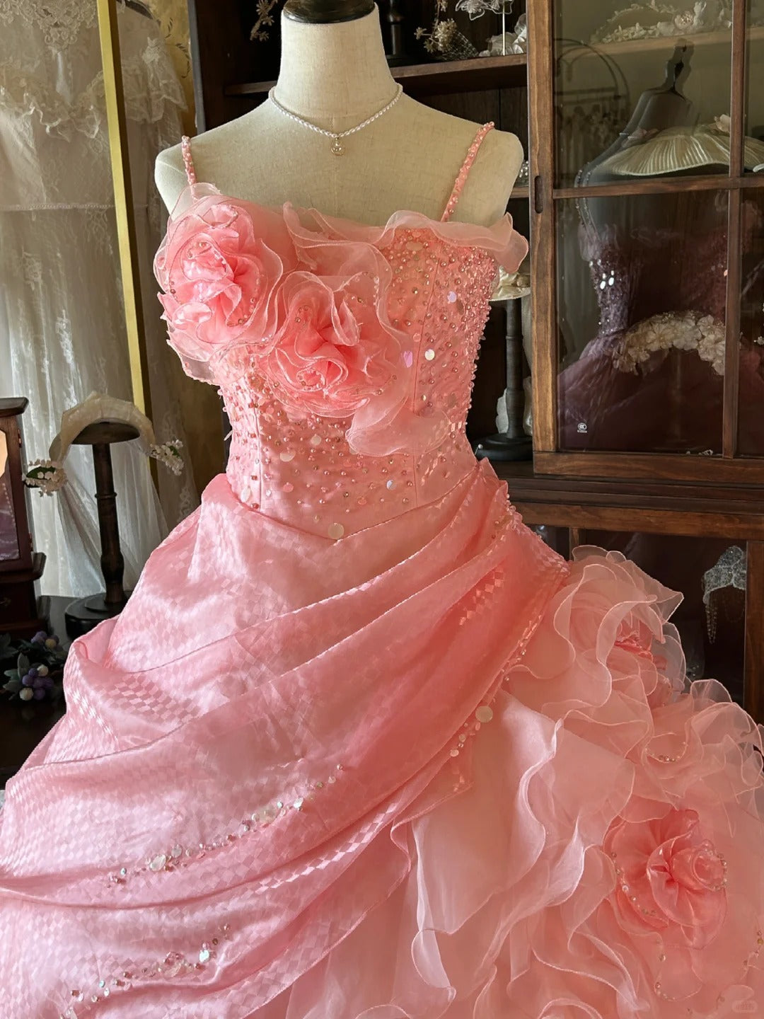 Vintage Ball Gown Spaghetti Straps Pink With Layers Tiered Sweet 16 Dresses Quinceanera Dress Long 15 Vestidos De Fiesta N2263