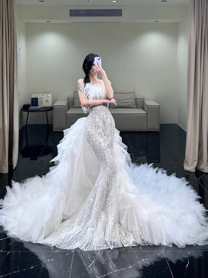Robe de mariée sirène classique bustier blanche à sequins et plumes, robe de mariée d'été N240