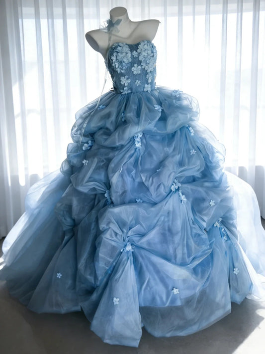 Bescheidene Ballkleider für den Abschlussball, trägerlos, blau, Tüll mit Blumen, langes Quinceañera-Kleid N3048