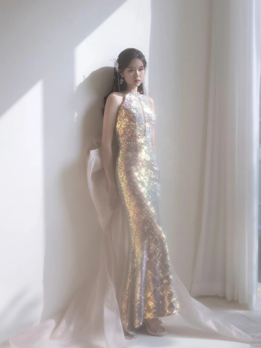Robe de bal longue sirène à sequins et décolleté arrondi, ornée d'un nœud, inspiration tenue de soirée N227