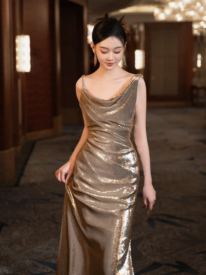 Robe de bal longue sirène à paillettes et col asymétrique, style champagne, inspiration tenue de soirée N232