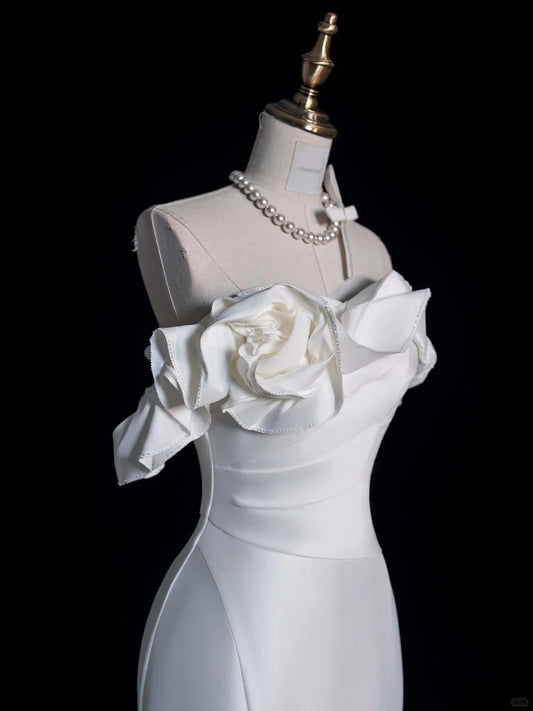 Dreamy Mermaid Sweetheart Satin White With Corset Fitted Brides Gown Bridal Dress Style Long Wedding Dresses RB6570