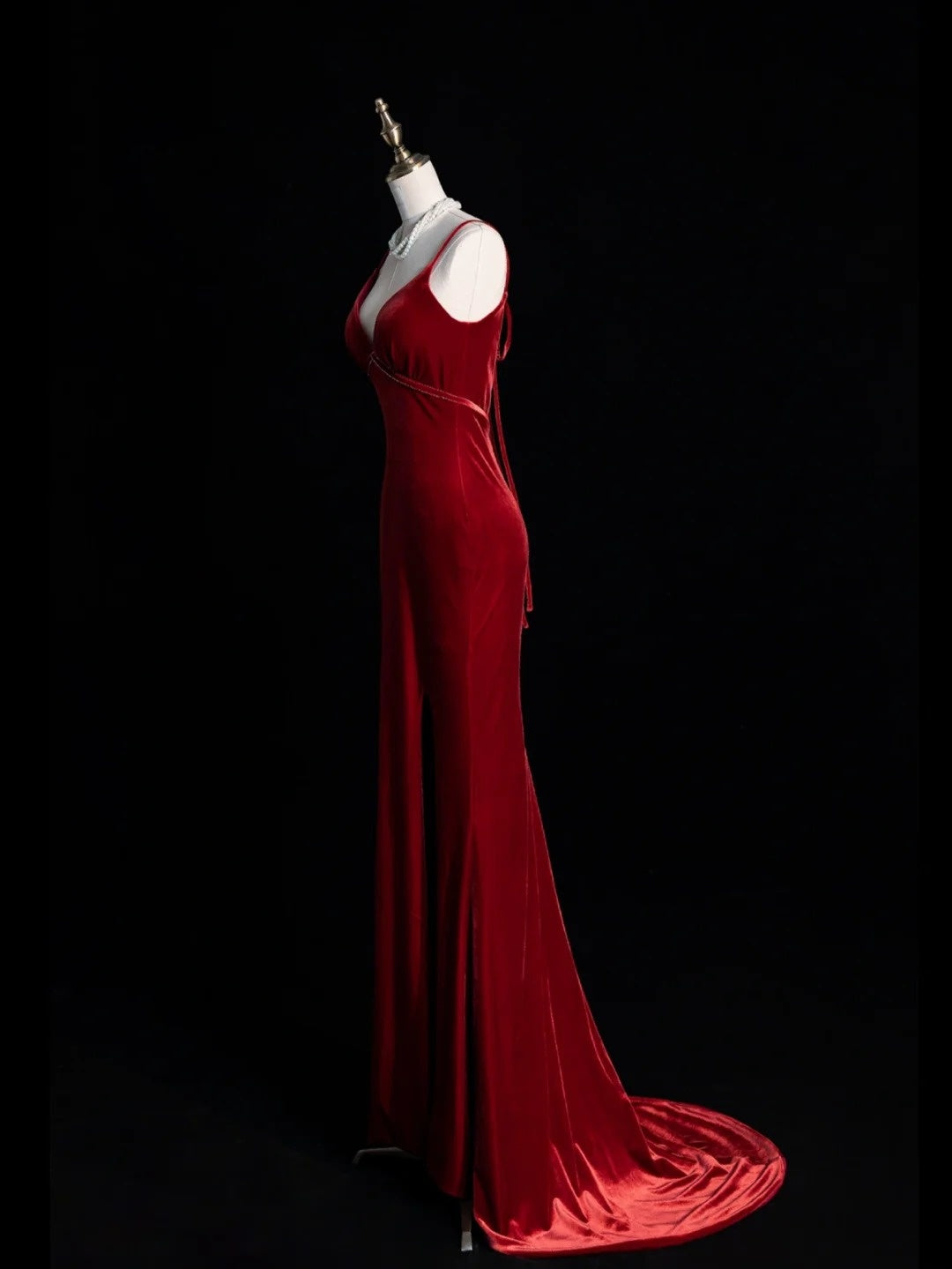 Elegantes, ärmelloses, langes Meerjungfrauen-Abendkleid aus burgunderrotem Samt mit Spaghettiträgern für Damen und Mädchen (Modell N679)
