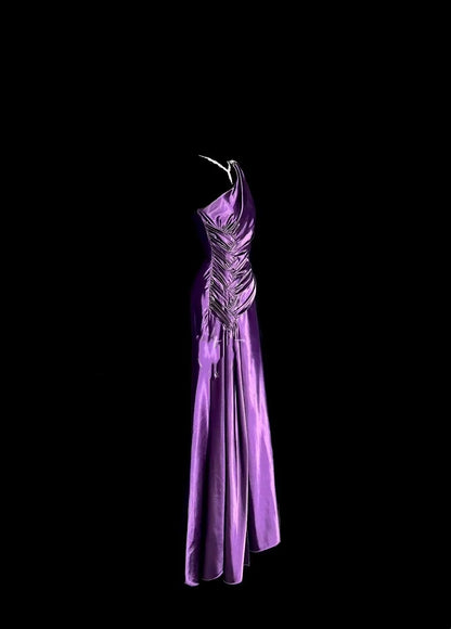 Bescheidene Abschlussballkleider Meerjungfrau One Shoulder Lila Satin mit Rüschen Lange Abendgarderobe N3432