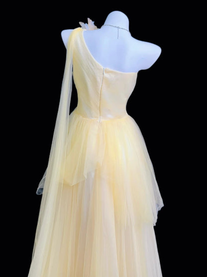 Chic A line One Shoulder Yellow Tulle Sleeveless Long Prom Dress Formal Dress Party Dresses RB7232