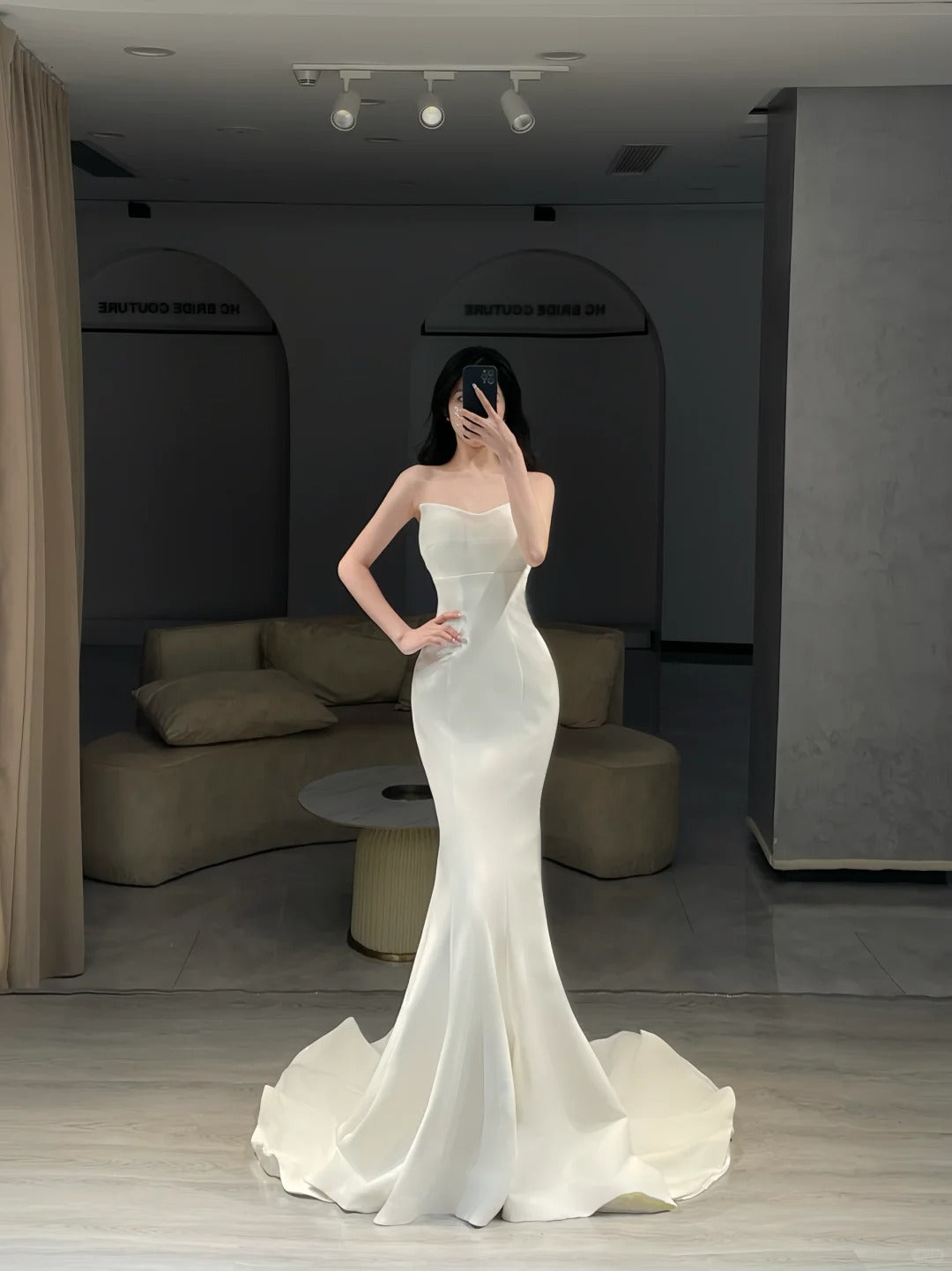 Simple Wedding Dresses Mermaid Strapless White Satin Long Bridal Gown N3078