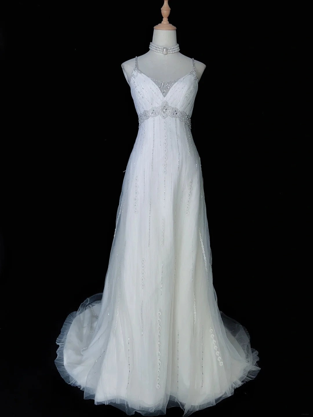 Unique Wedding Dresses A Line Spaghetti Strap White Tulle With Beading Long Bridal Gown N3646