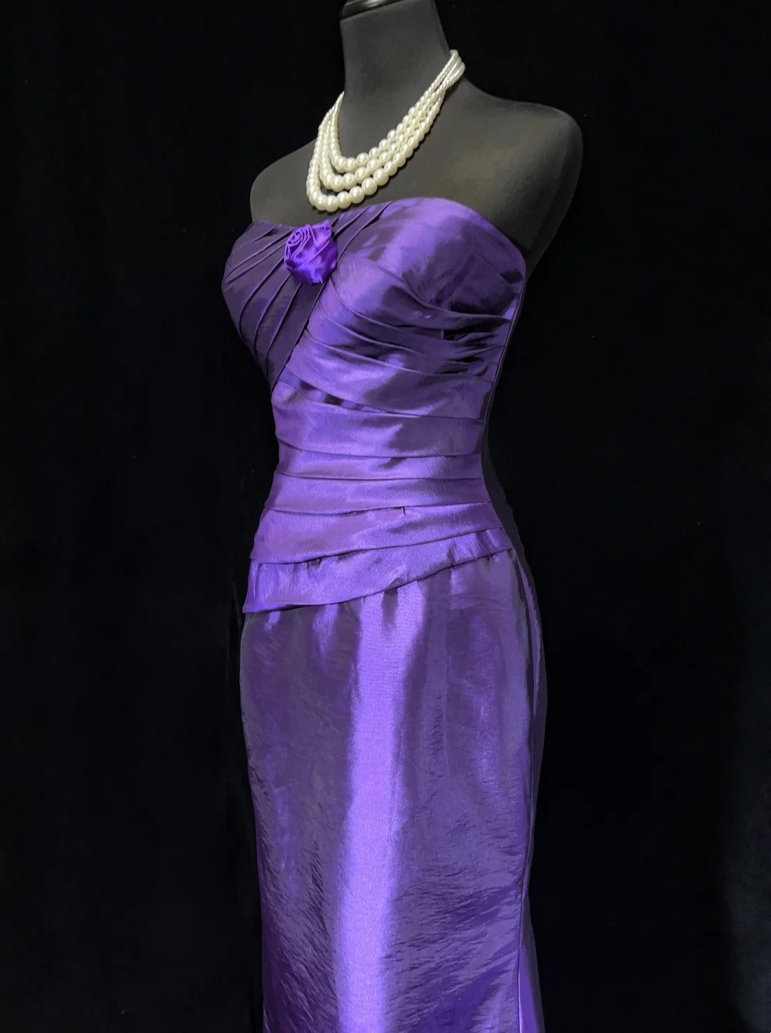 Robes de bal intemporelles sirène col cœur couleur raisin avec fleurs longues tenues de soirée N3295
