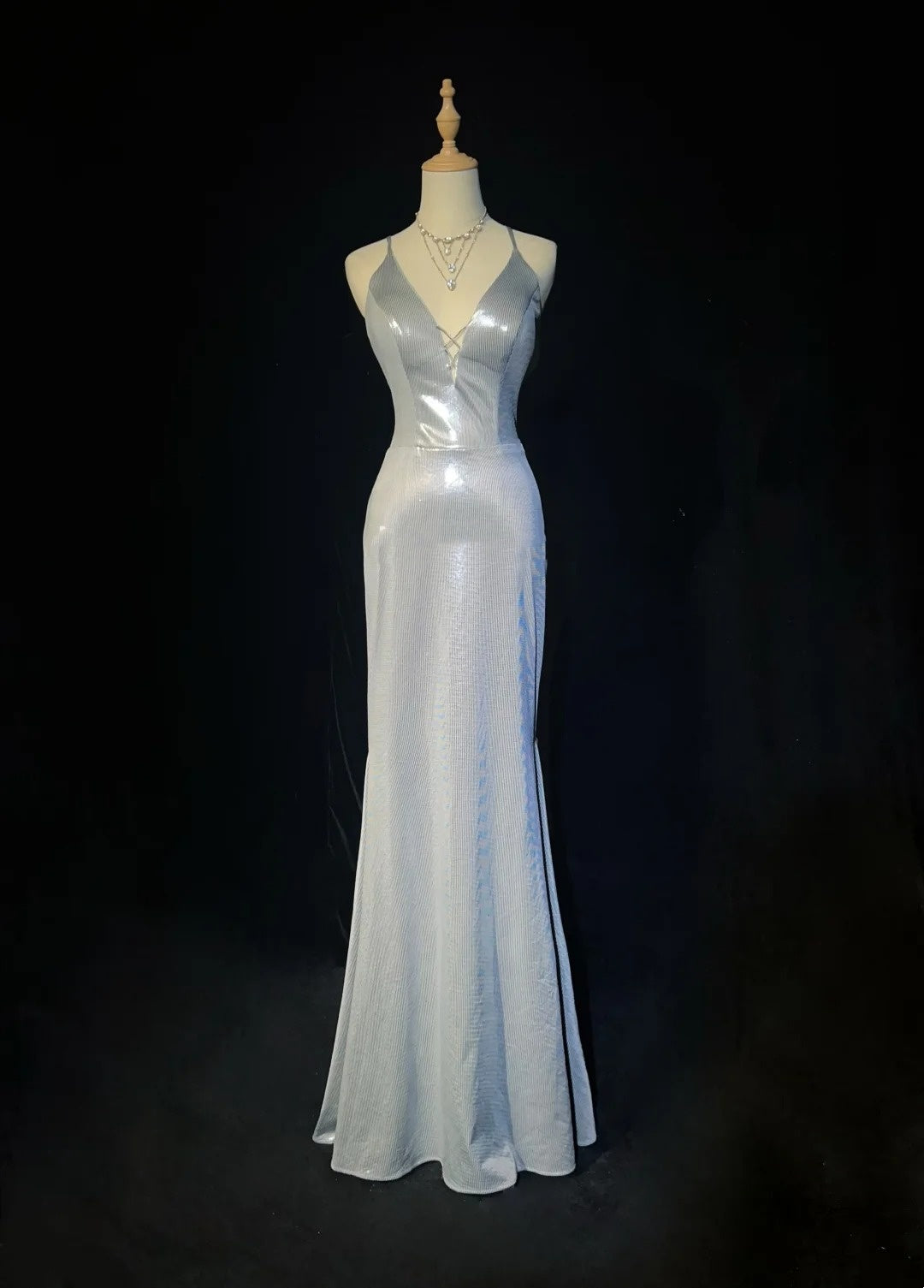 Vintage Abschlussballkleider Inspo Meerjungfrau Spaghettiträger Silber Rückenfrei 80er Lange Abendkleid N2741