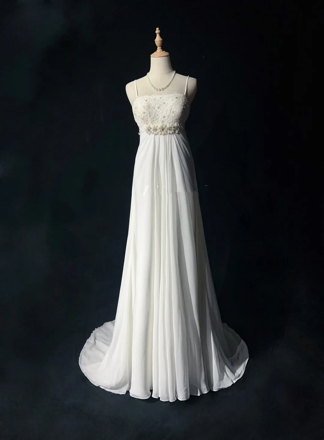 Timeless Wedding Dresses A Line Spaghetti Strap White Chiffon With Beaded Long Bridal Gown N3018