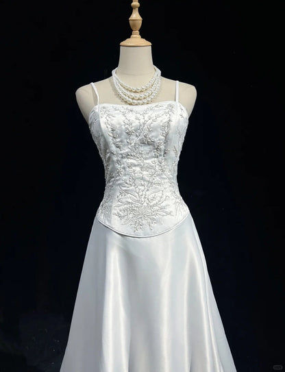 Vintage A line Spaghetti Strap Satin With Beads Sleeveless White Long Wedding Dresses RB3955