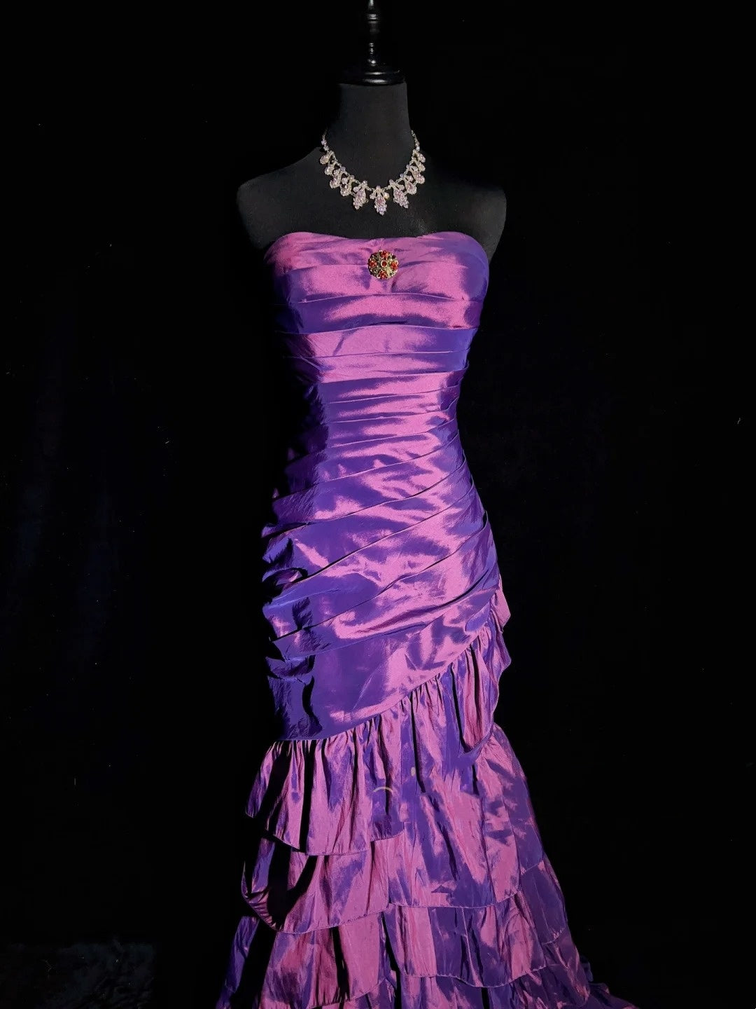 Robes de bal vintage des années 90 sirène bustier en satin violet avec couches superposées longues tenues de soirée semi-formelles N3661