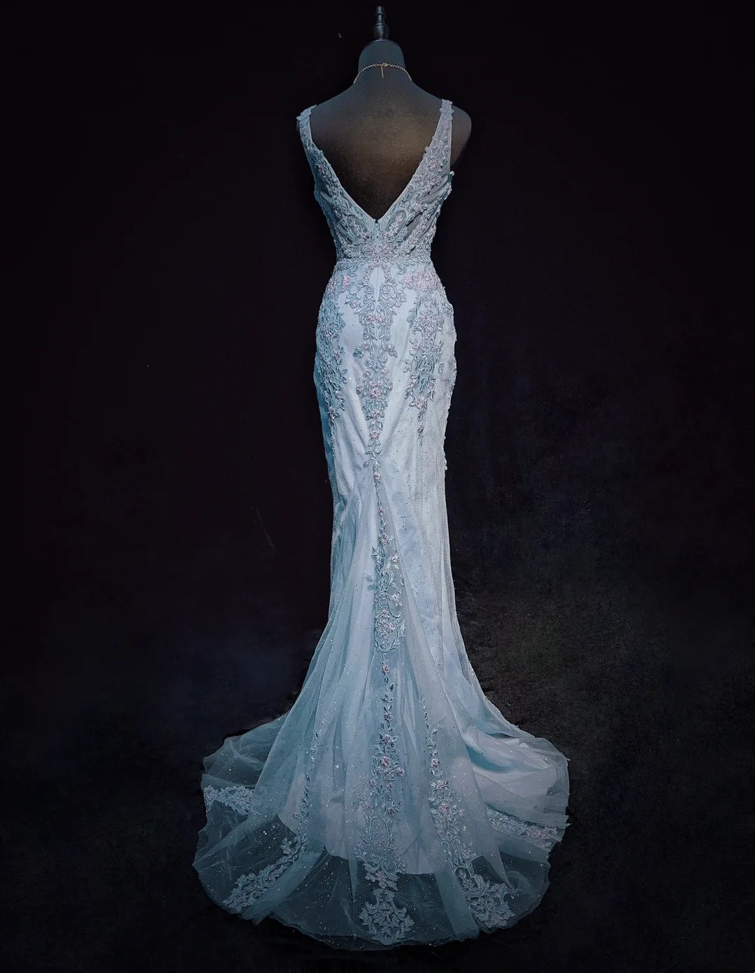 Inspiration Robes de bal vintage Sirène Col en V Bleu ciel clair Longues années 1990 avec appliques de dentelle Robes de soirée N3359
