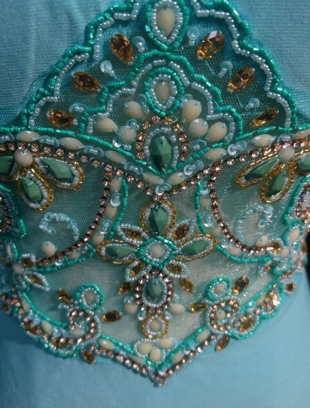 Jolies robes de bal de fin d'année courtes mini en satin bleu clair col rond N2441