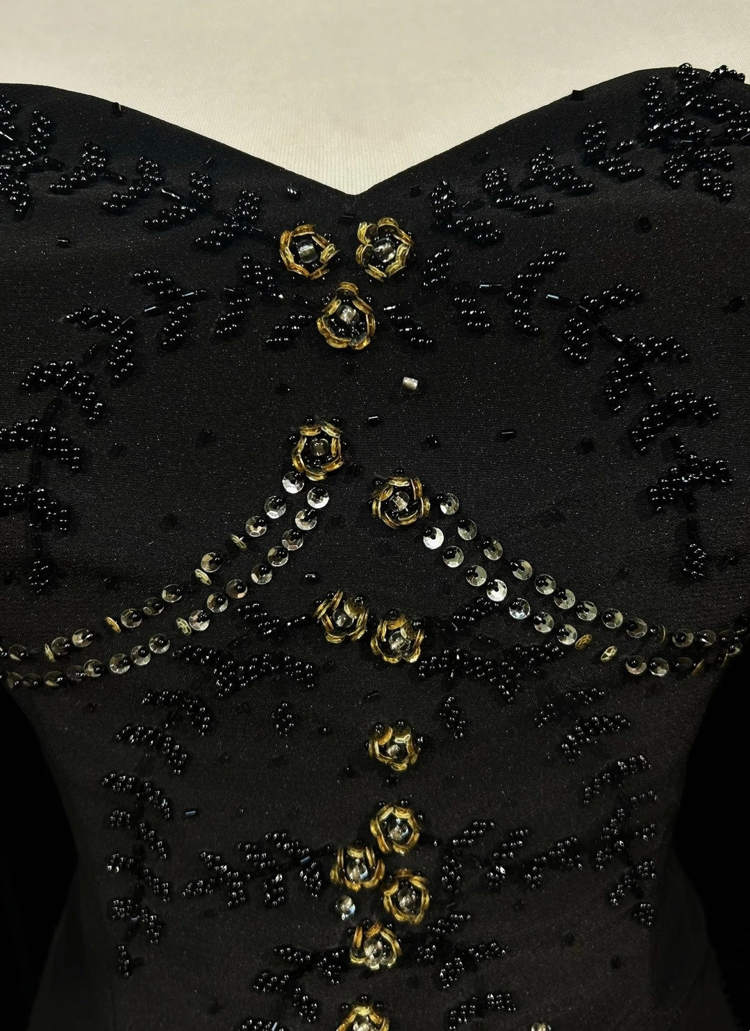 Vintage Ballkleider Meerjungfrau Sweetheart Black Tie Gown 80er Satin Abend-Abendkleid RB3263