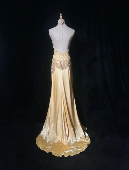 Modestes Robes de Bal de Fin d'Année pour Lycée Inspiration Coupe Droite Licou Jaune Semi-Formel Longues Robes de Bal pour Adolescentes AB2153