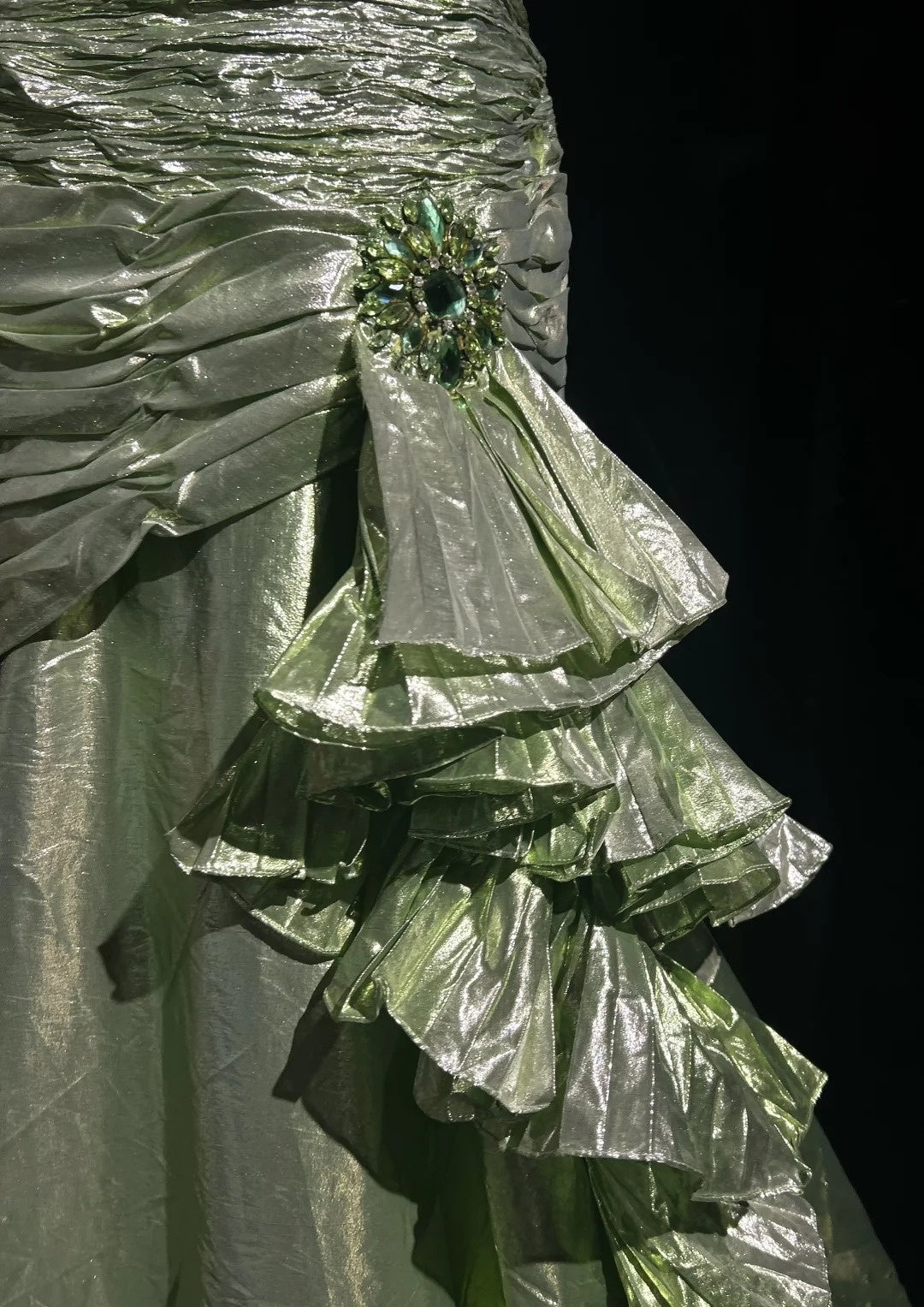Vintage Ball Ästhetische Kleider Meerjungfrau V-Ausschnitt Grün mit Perlen Lang Abendkleid N3059