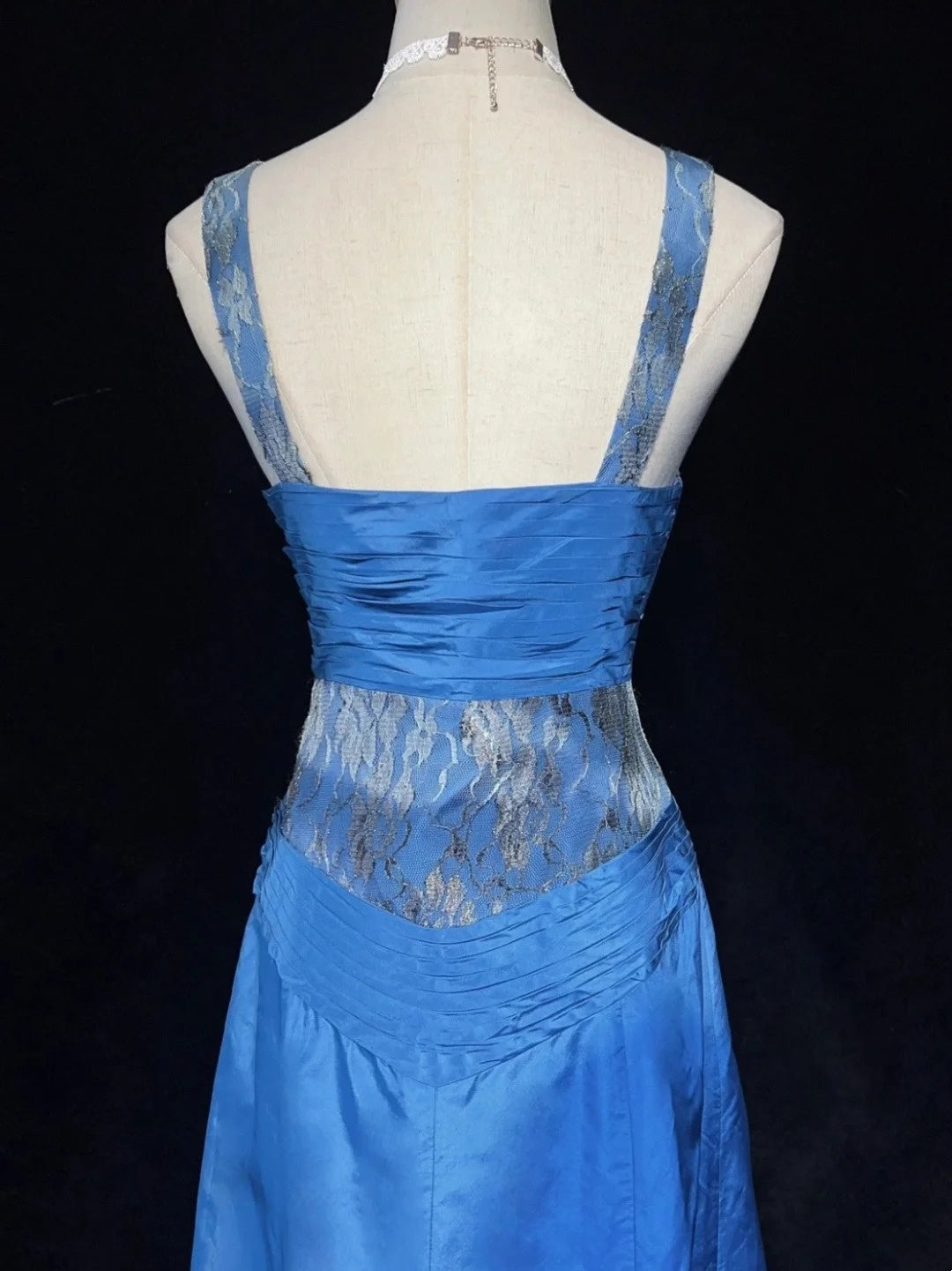 Vintage Prom Dresses A Line V Neck Blue Satin Lace 1990s Long Formal Evening Gown N2644