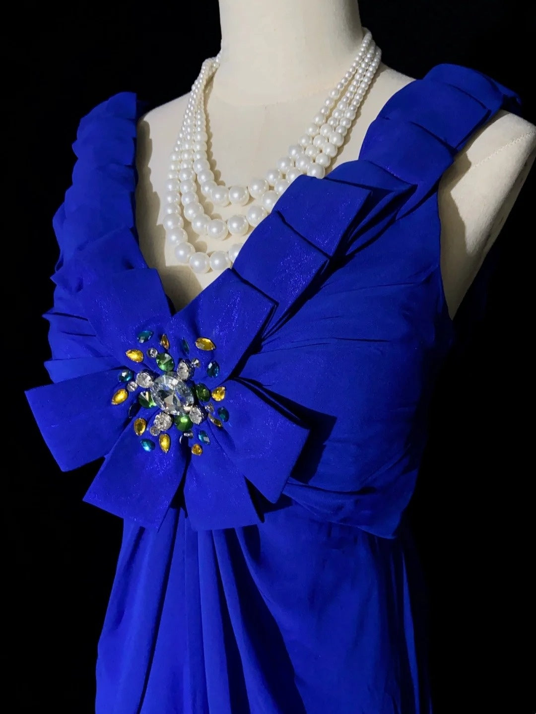 Robes de bal vintage A-Line Col en V Bleu roi Mousseline Longue Années 1990 Avec perles Robes de soirée N3352