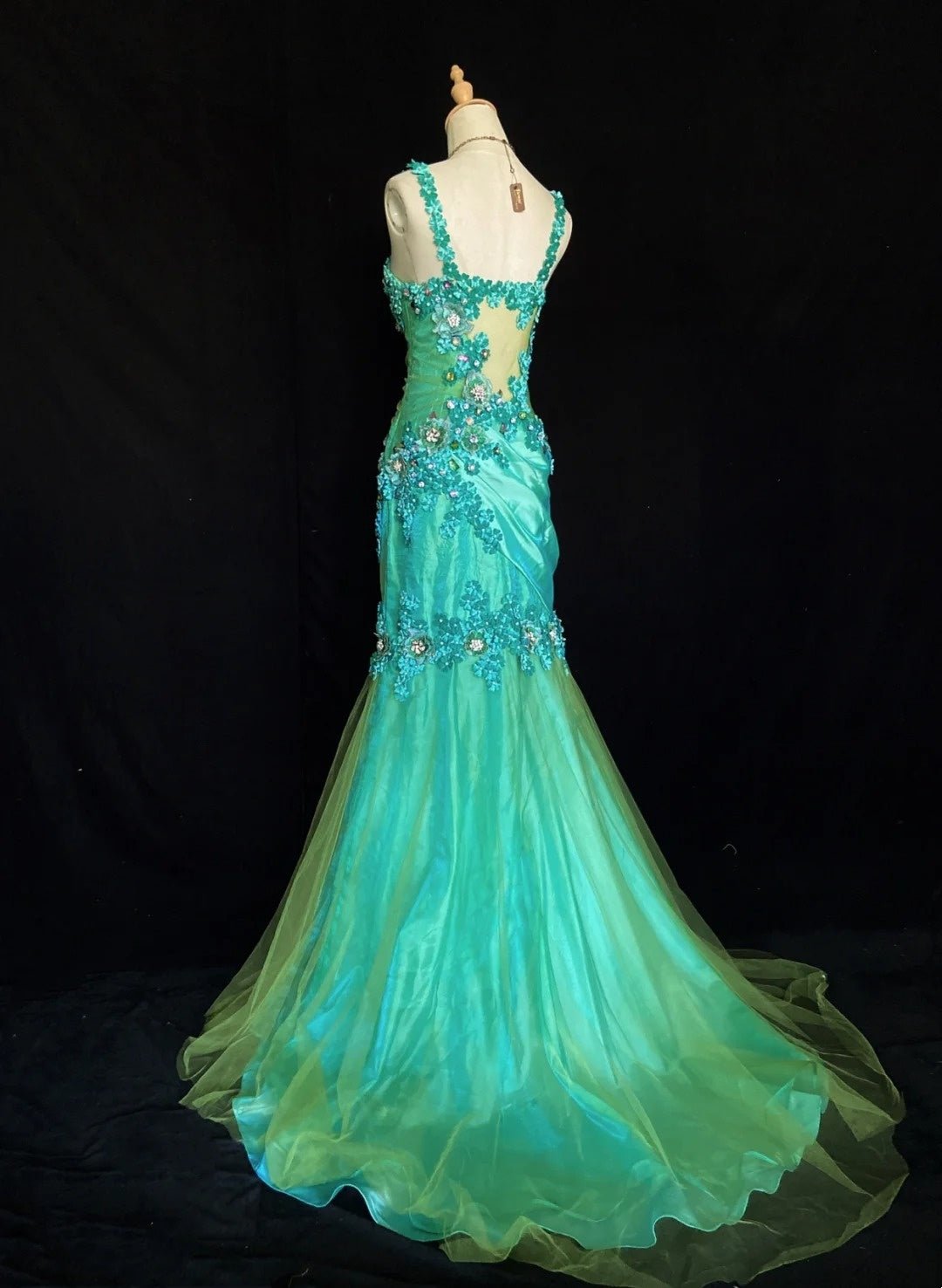 Robes de bal élégantes sirène à fines bretelles en tulle vert avec fleurs, longueur ras du sol, tenues de soirée formelles N3490