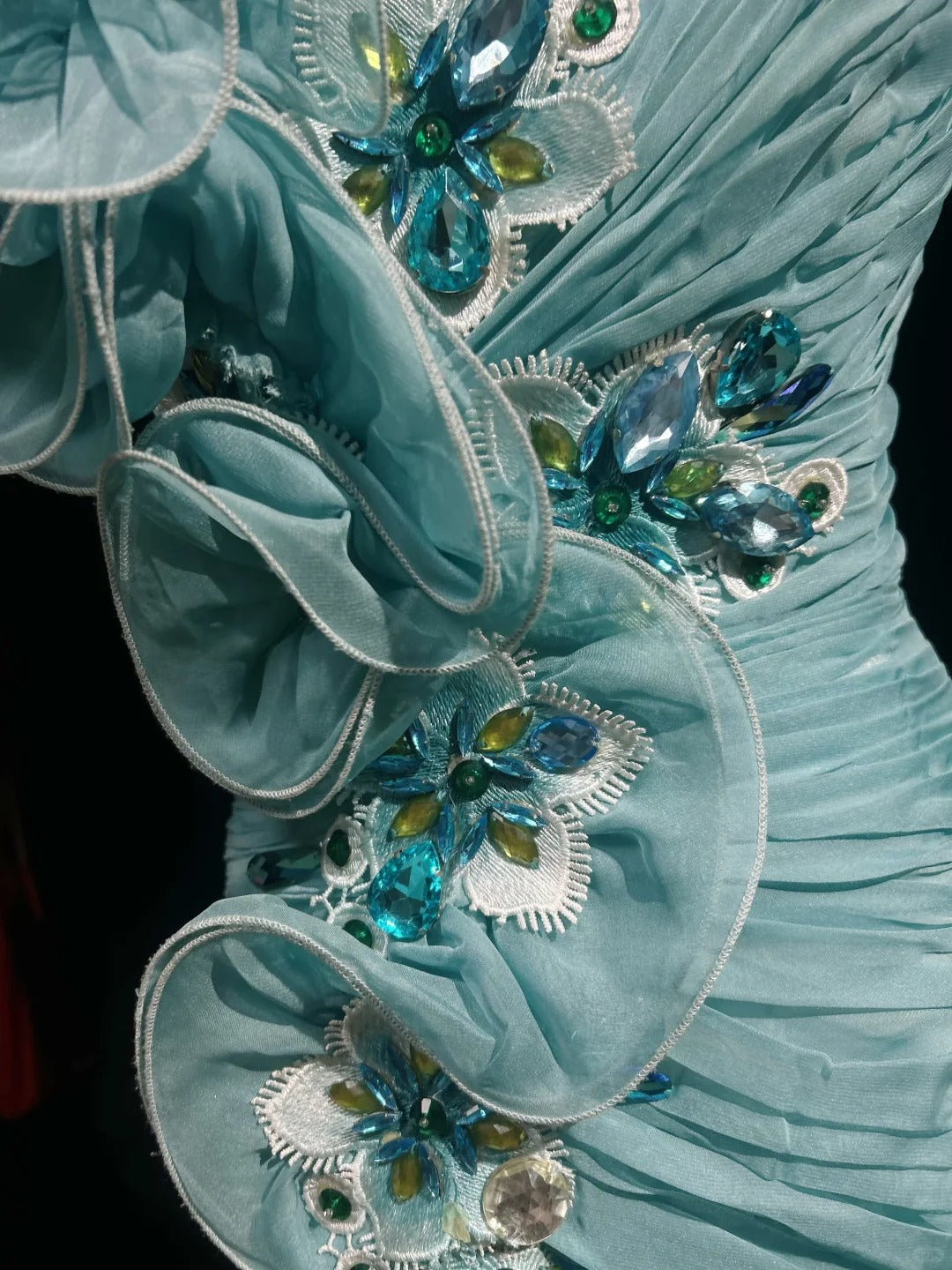 Bescheidene Abschlussballkleider Meerjungfrau One Shoulder Blau Tüll Spitze Ärmellos Mit Rüschen Festliches Abendkleid N3833