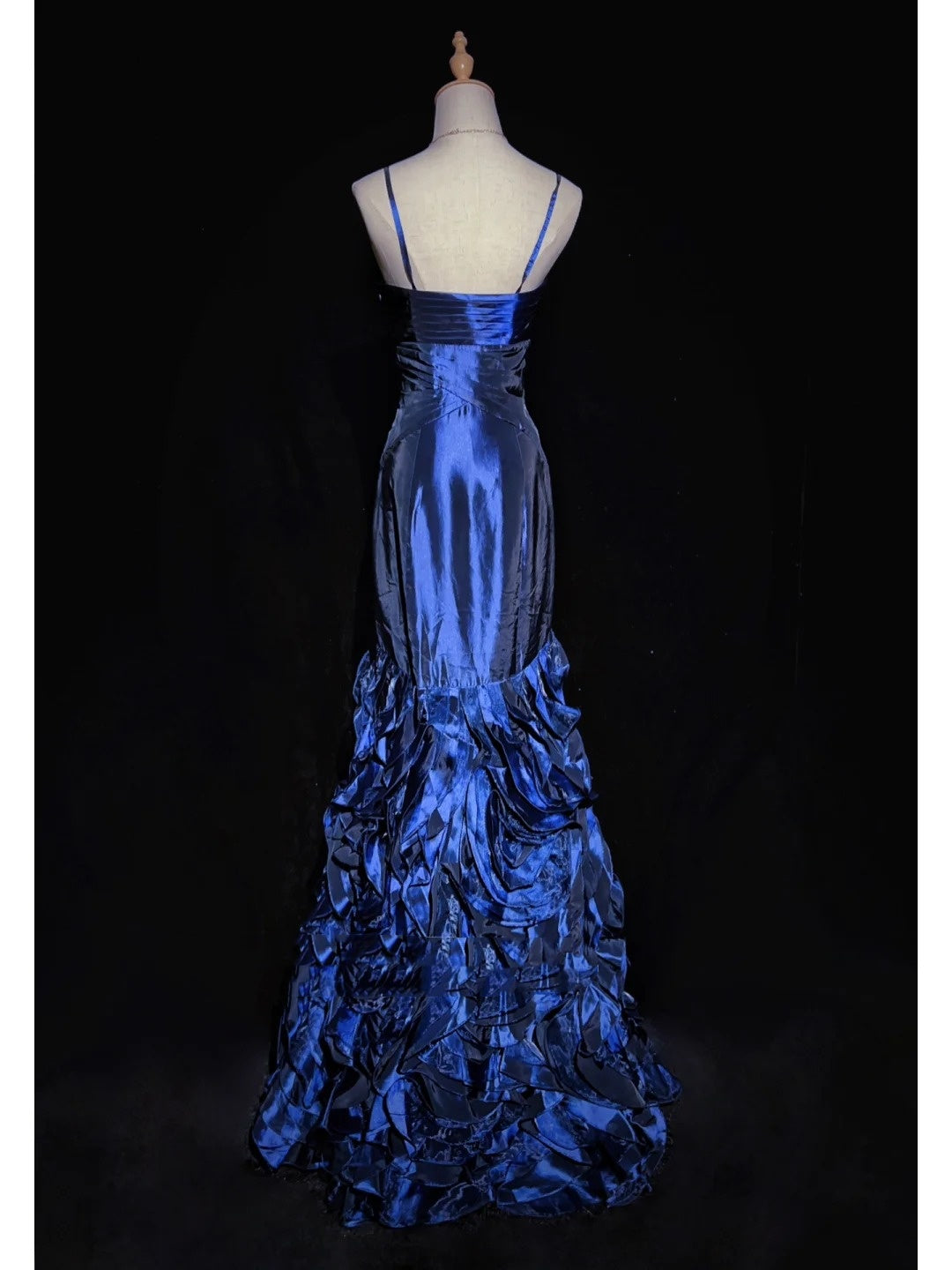 Inspiration robes de bal vintage sirène à fines bretelles bleu marine à volants étagés années 80 avec robes de soirée à volants N3361