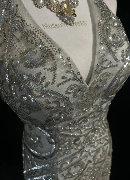 Vintage Abschlussballkleider Inspo Meerjungfrau Neckholder Silbergrau Pailletten 80er Jahre mit rückenfreien Ballkleidern N3369