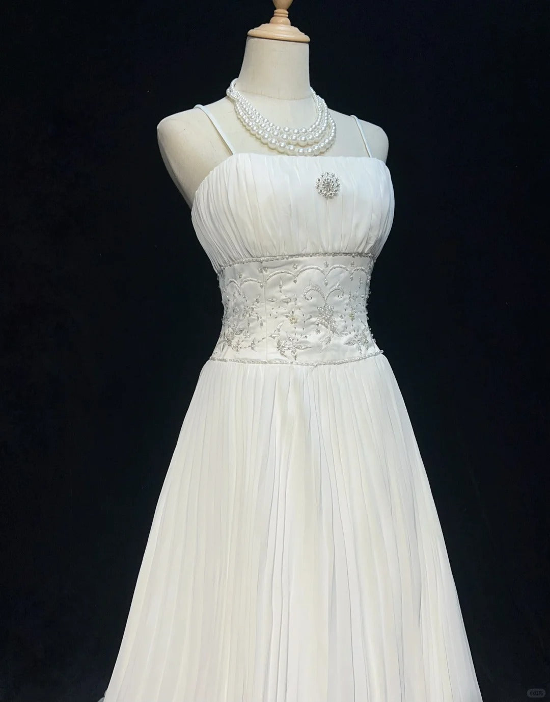 Vintage 90s Wedding Dresses A Line Spaghetti Strap Chiffon White Pleated Summer Garden Long Bridal Gown N3830