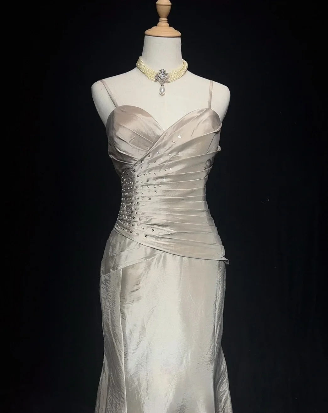 Robes de Bal Vintage Sirène Bretelles Fines Taffetas Argenté Brodé Années 90 Robe de Soirée Longue N2892