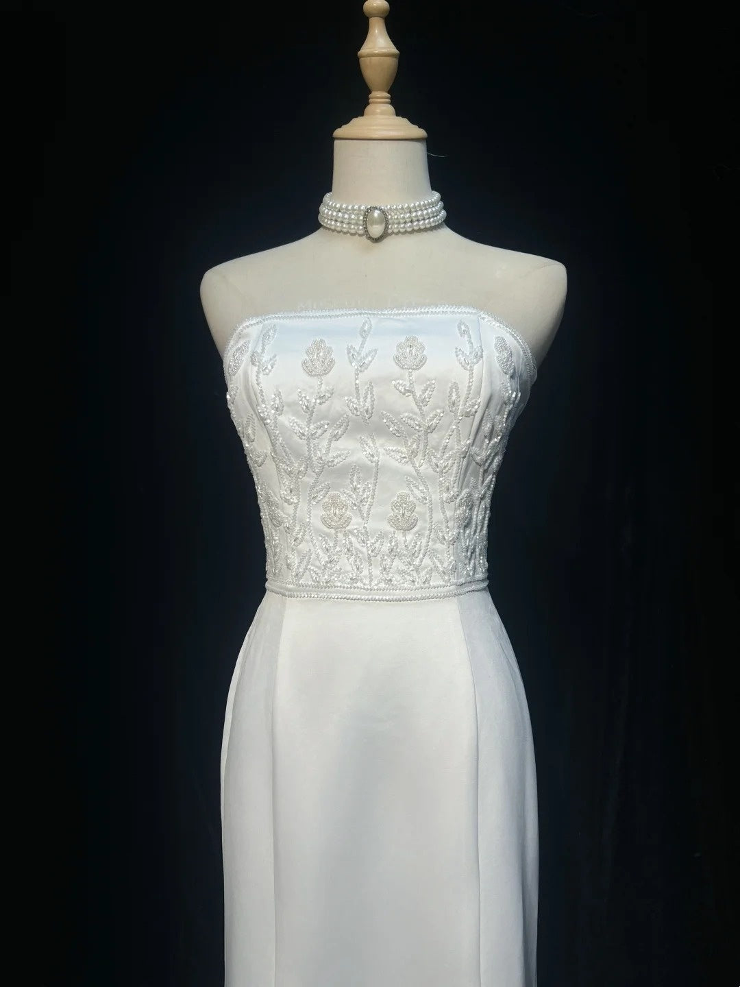 Vintage 90er Brautkleider Meerjungfrau Trägerlos Satin Weiß Perlen Sommer Garten Langes Brautkleid N3823