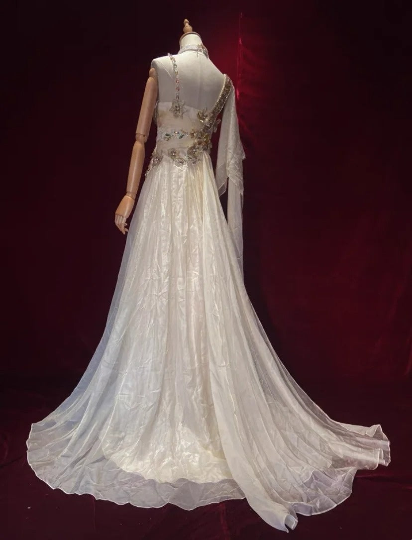 Wunderschöne Abschlussballkleider A-Linie Spaghettiträger Helles Champagner Chiffon Mit Umhang Lange Abendkleider N3439