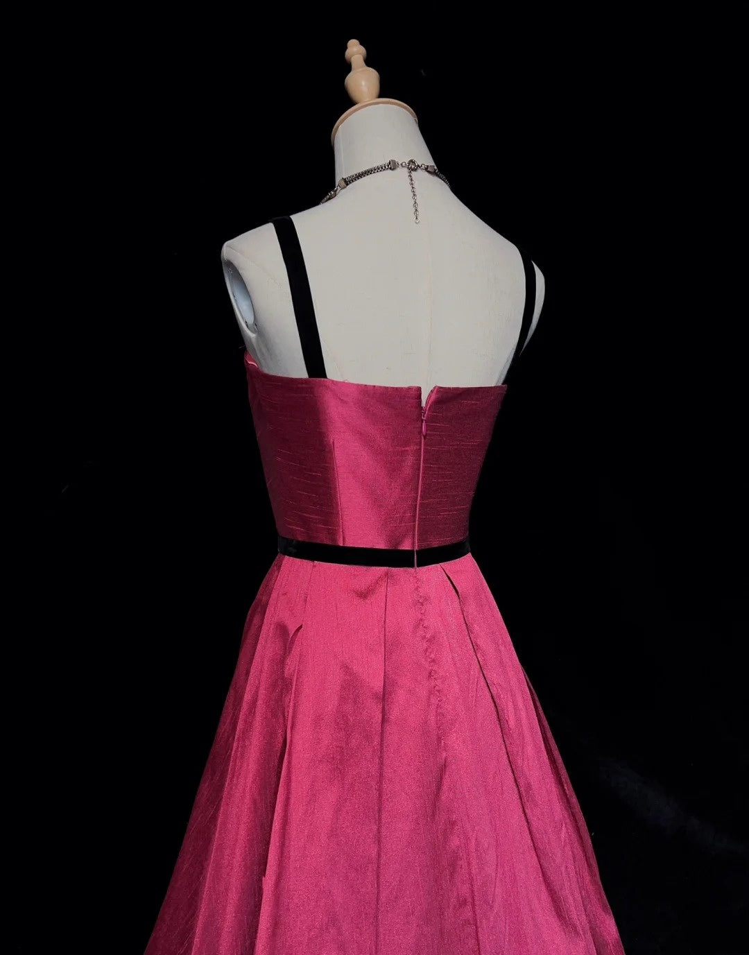 Einfache Abschlussballkleider Inspiration A-Linie Spaghettiträger Hot Pink 80er Jahre Lange Abendkleider N3387