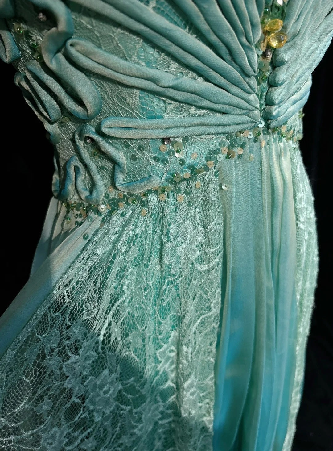 Retro Gown Prom Vintage Dresses A line Sweetheart Green Lace Chiffon With Beading 90s Formal Outfits N2328